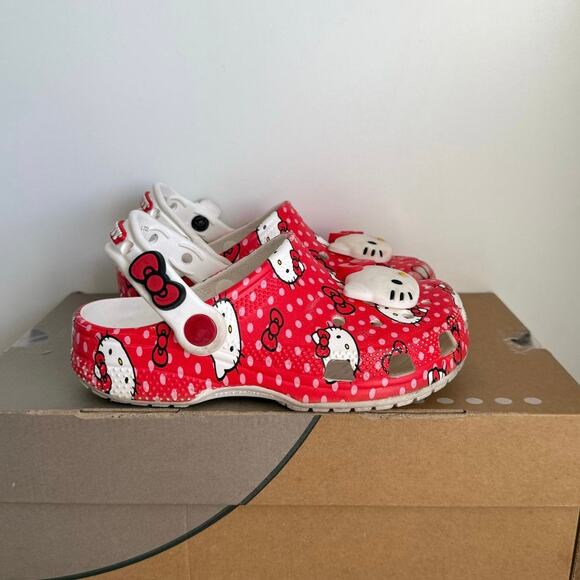 Crocs x Hello Kitty Big Girls Classic Clogs Kids Sandals - SZ 1 Y - Picture 3 of 12
